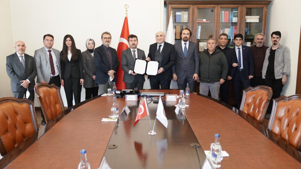 ASBÜ’de Engellilerin İstihdamı ve İstihdama Yönelik Eğitim Süreci Konferansı Gerçekleştirdik